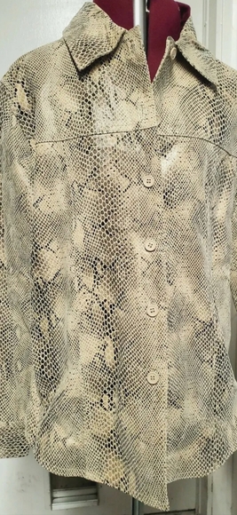 Adorable A.M.I. Snake Reptile Suede Leather Jacket RARE Size Medium - Picture 2 of 7